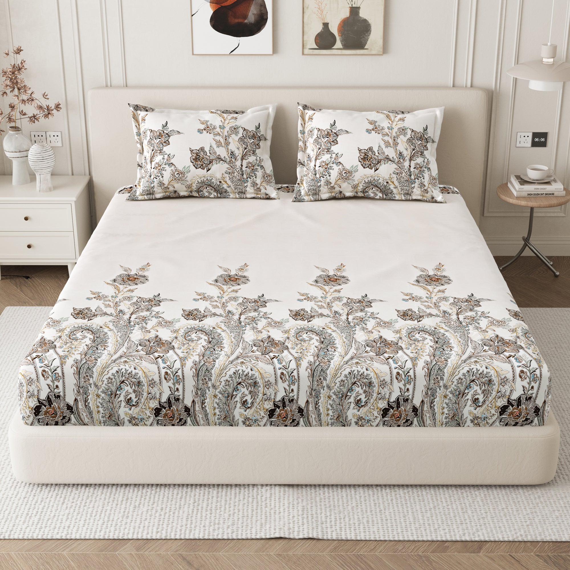 Daisy King Fitted Sheet with 2 Pillow Covers 130 GSM Micropeach Classic Paisley Brown