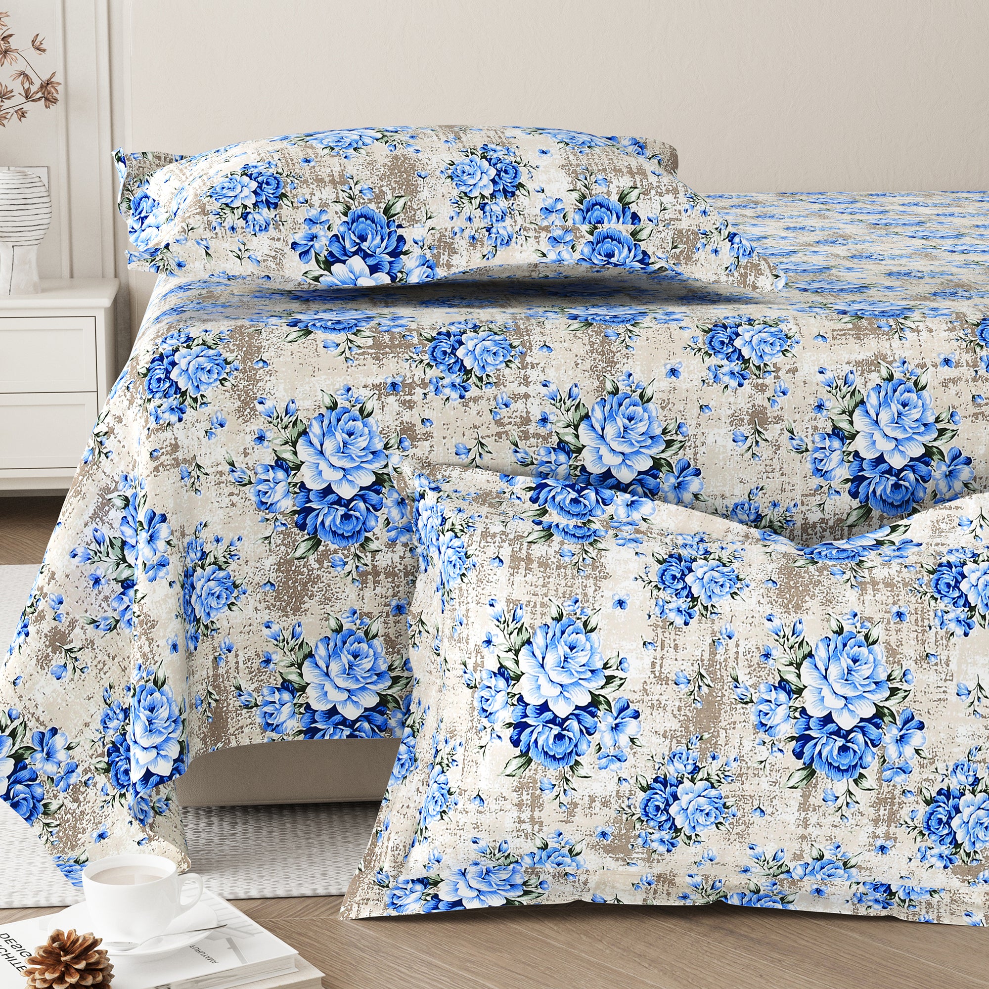 Daisy Queen Bedsheet with 2 Pillow Covers 130 GSM Micropeach Vintage Floral Blue