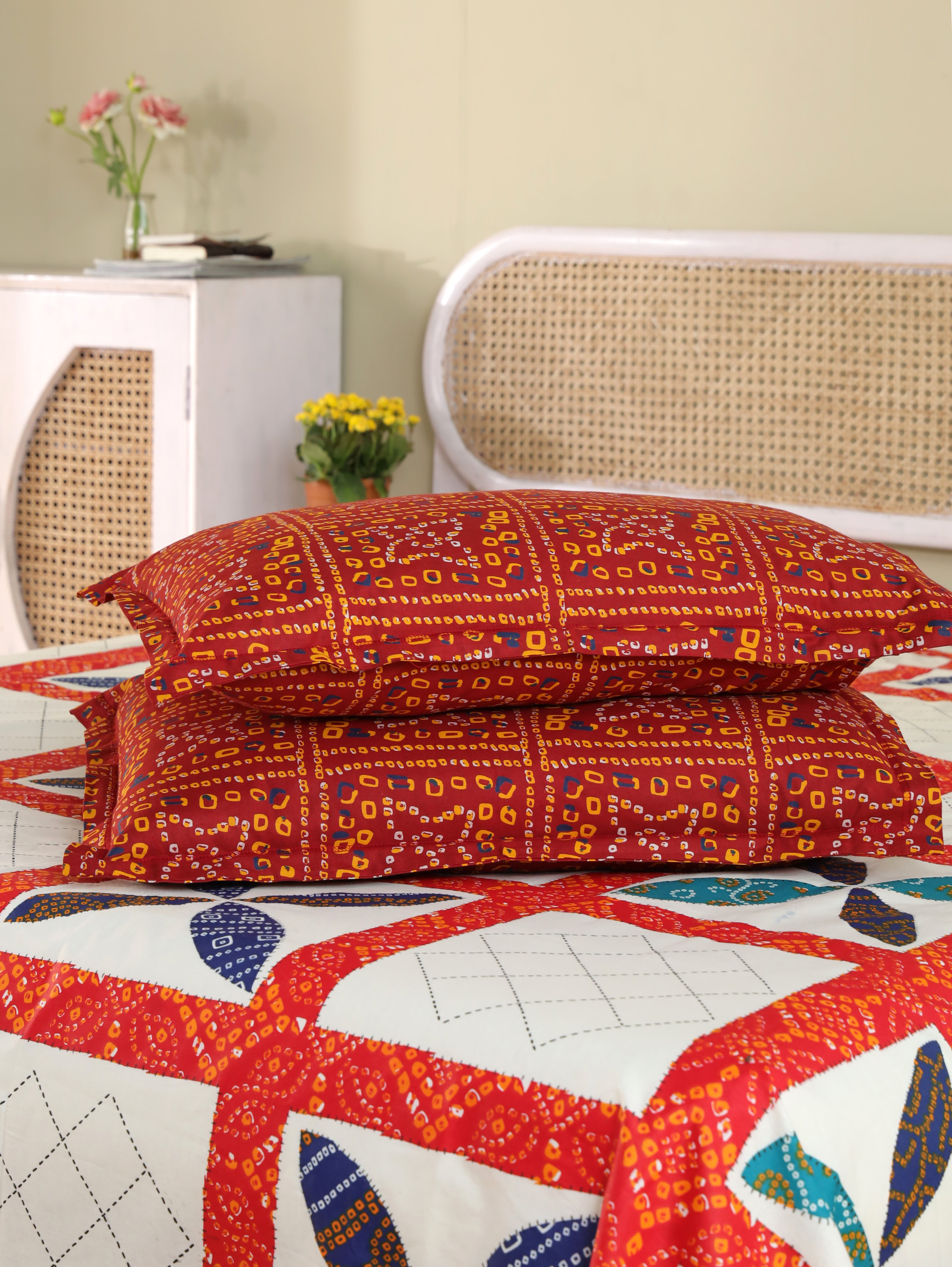 Jaipur Bagh Queen Fitted Sheet with 2 Pillow Covers 100% Cotton 120 TC Chunari Patch Red