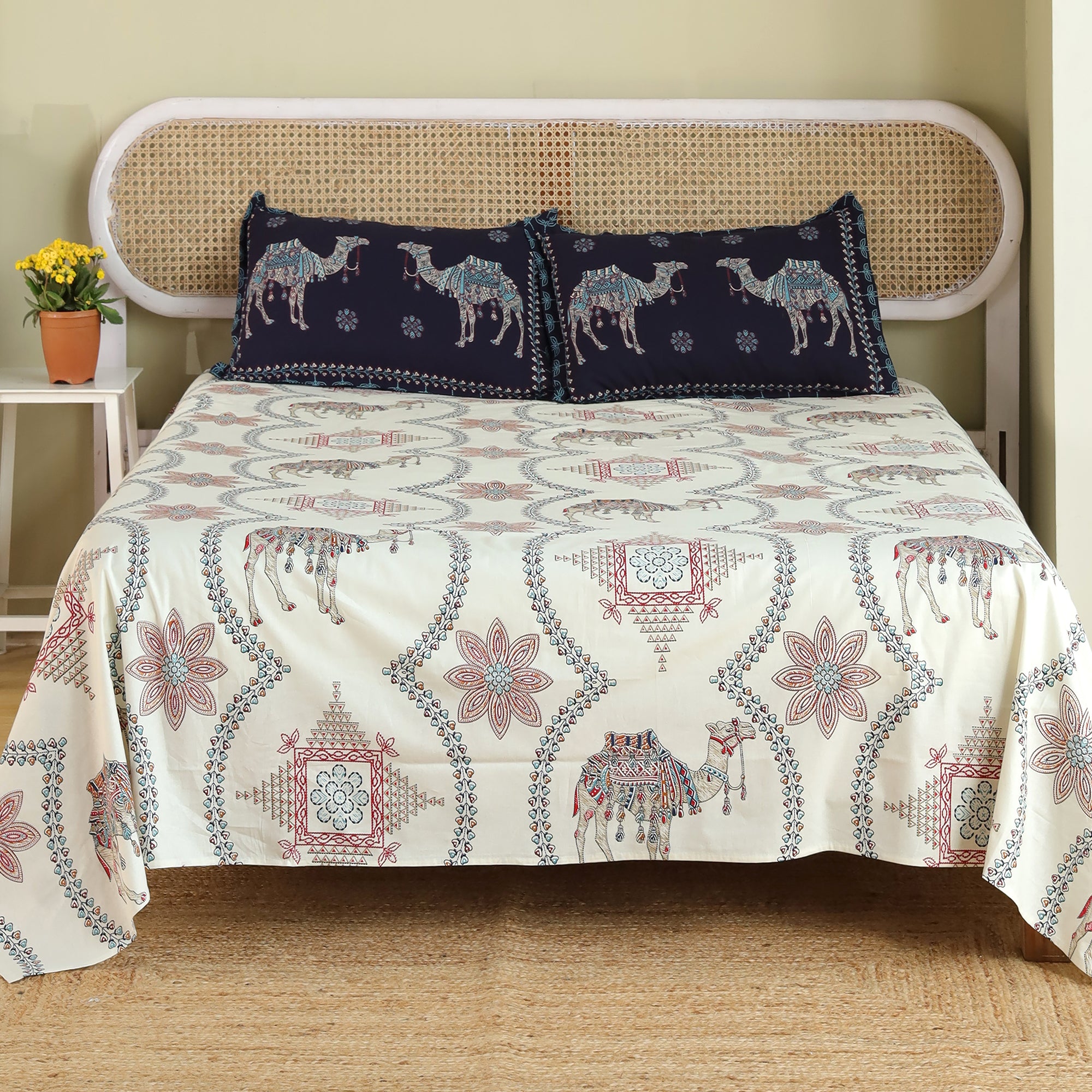 Jaipur Bagh King Bedsheet with 2 Pillow Covers 100% Cotton 120 TC Kashida Print Blue