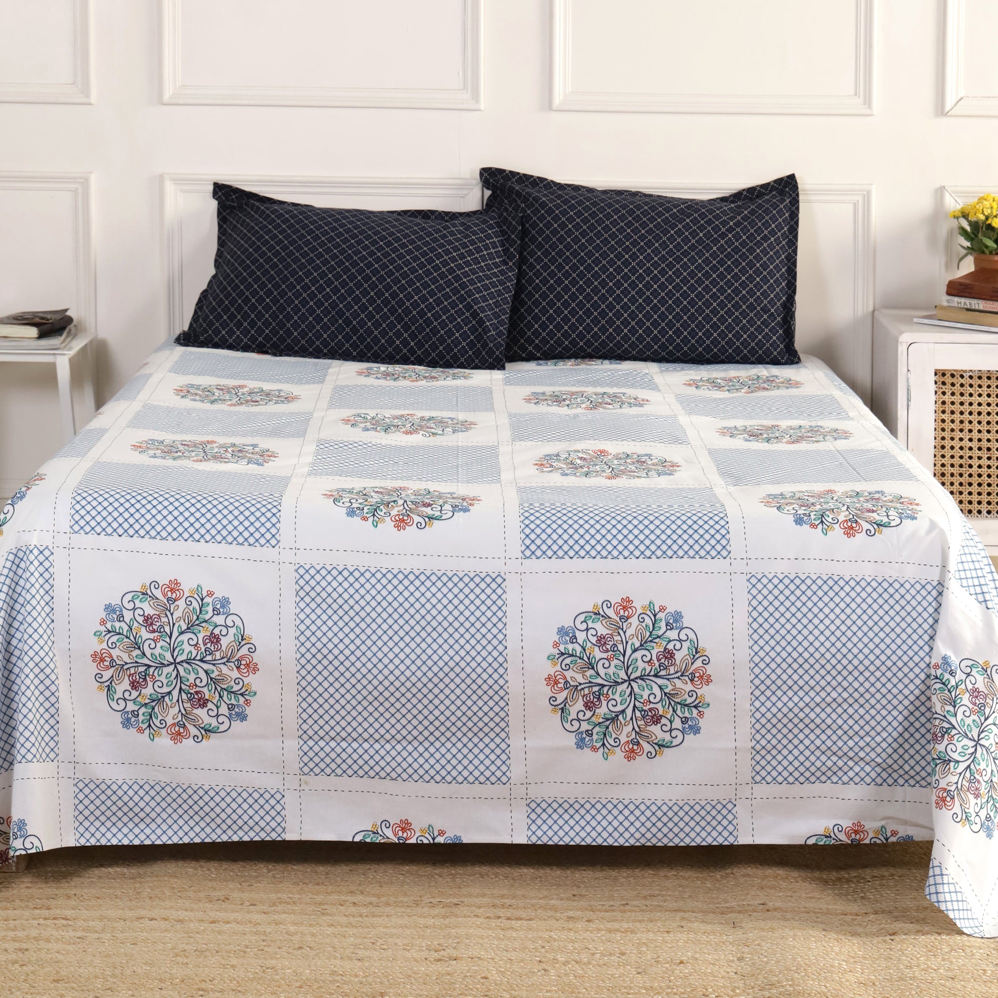 Jaipur Bagh King Bedsheet with 2 Pillow Covers 100% Cotton 120 TC Embroydiery Print Blue