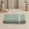 Daisy Bath Towel 100% Cotton 360 GSM Single Border Mint