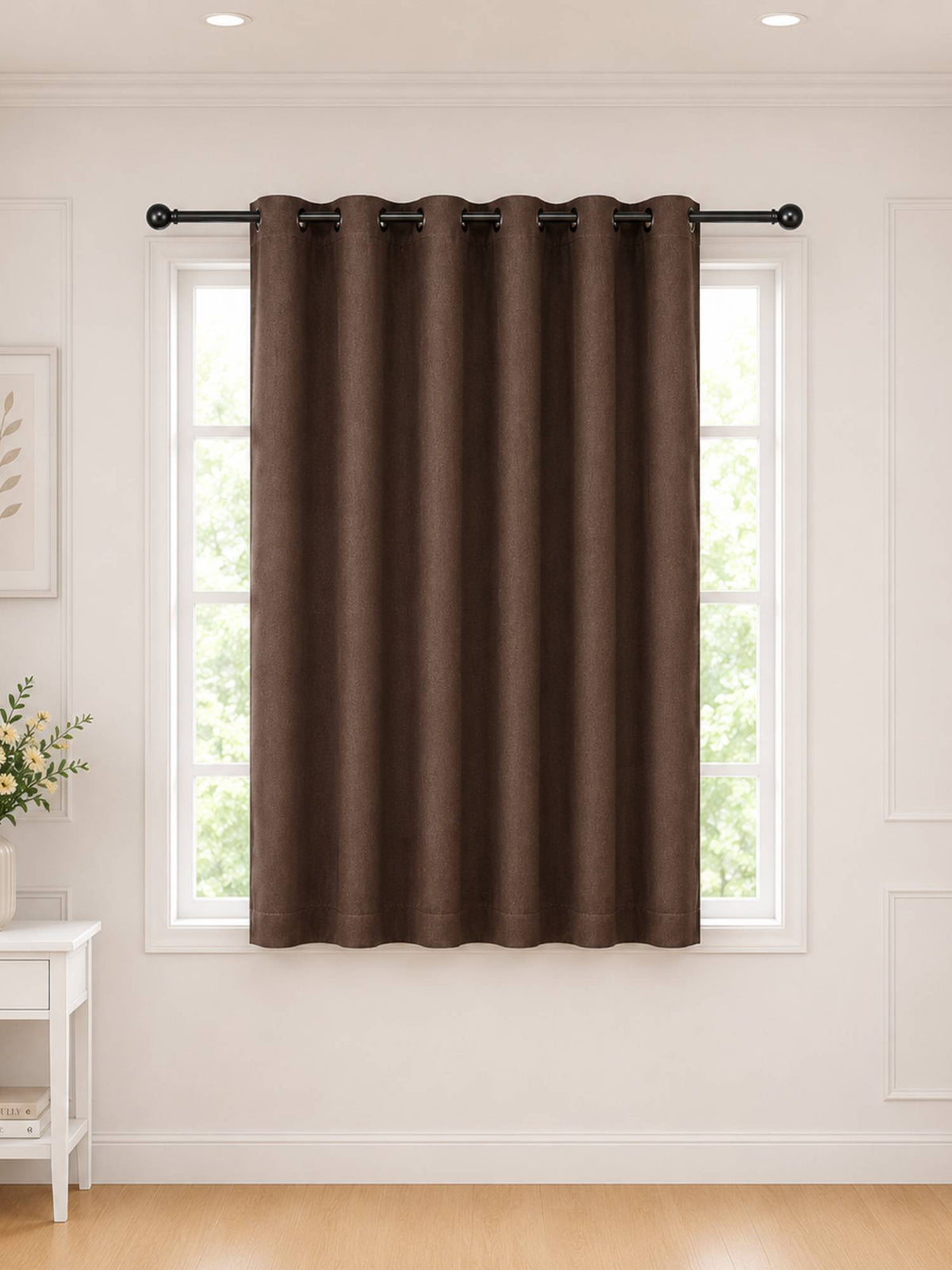 Rose 280 GSM Polyester Solid 90% Blackout Eyelet Curtain