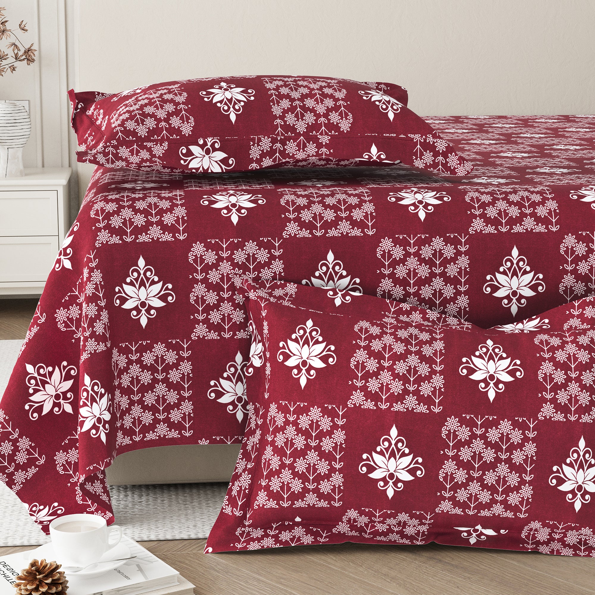Daisy Single Bedsheet with 1 Pillow Cover 130 GSM Micropeach Floral Diamond Red