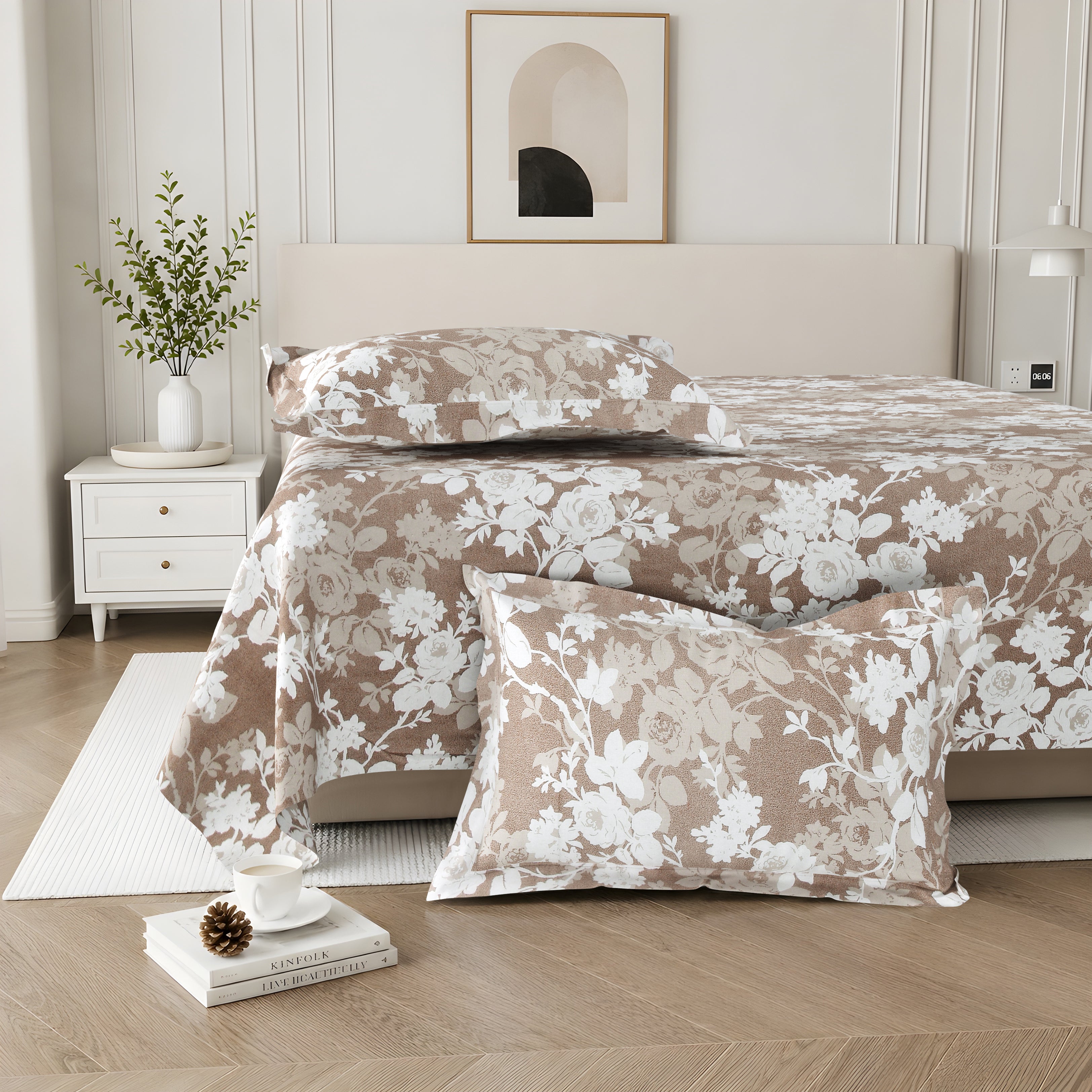 Lotus Queen Bedsheet with 2 Pillow Covers 100% Cotton 120 TC Rose Bouquet Brown