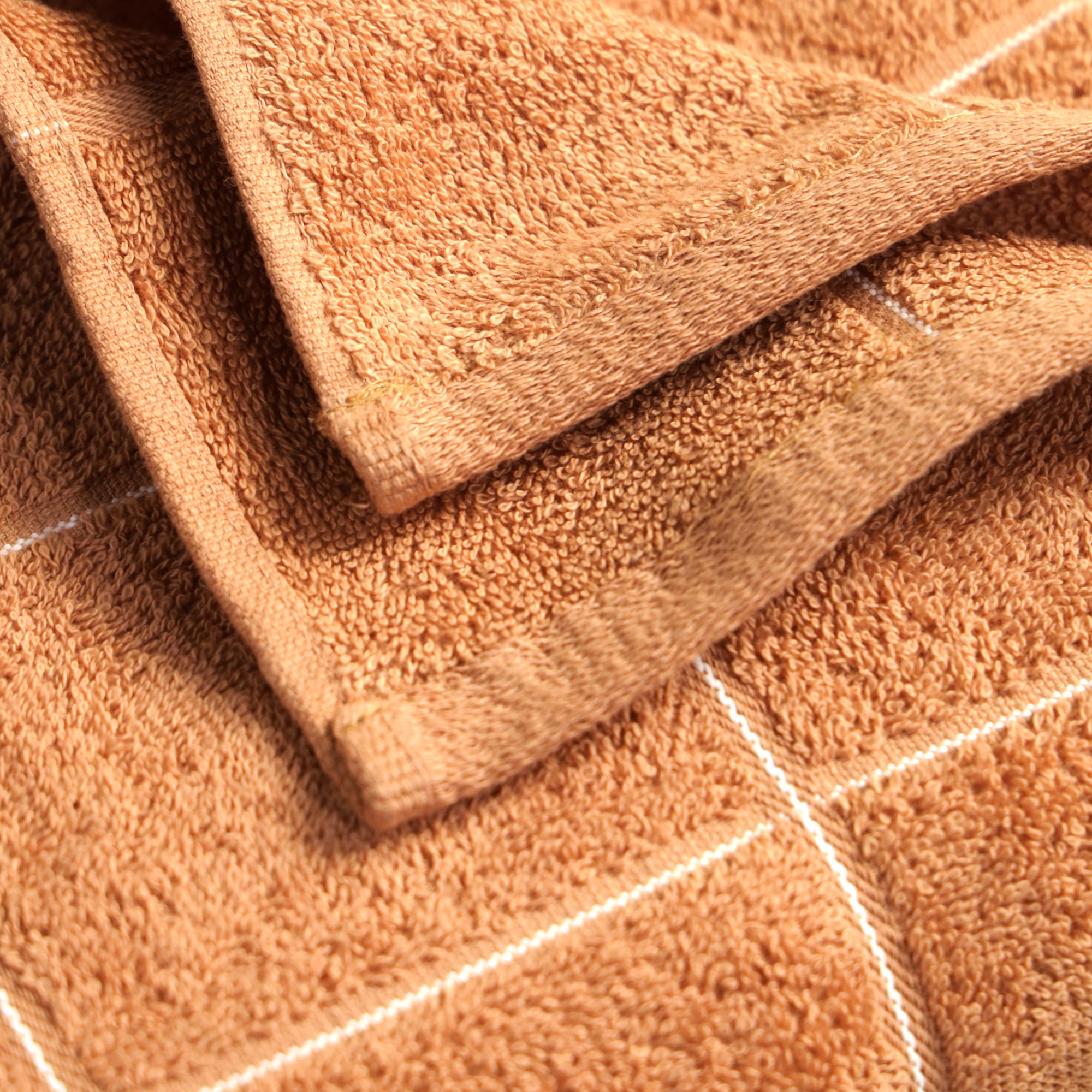 Jasmine Bath Towel 100% Cotton 365 GSM Classic Check Walnut