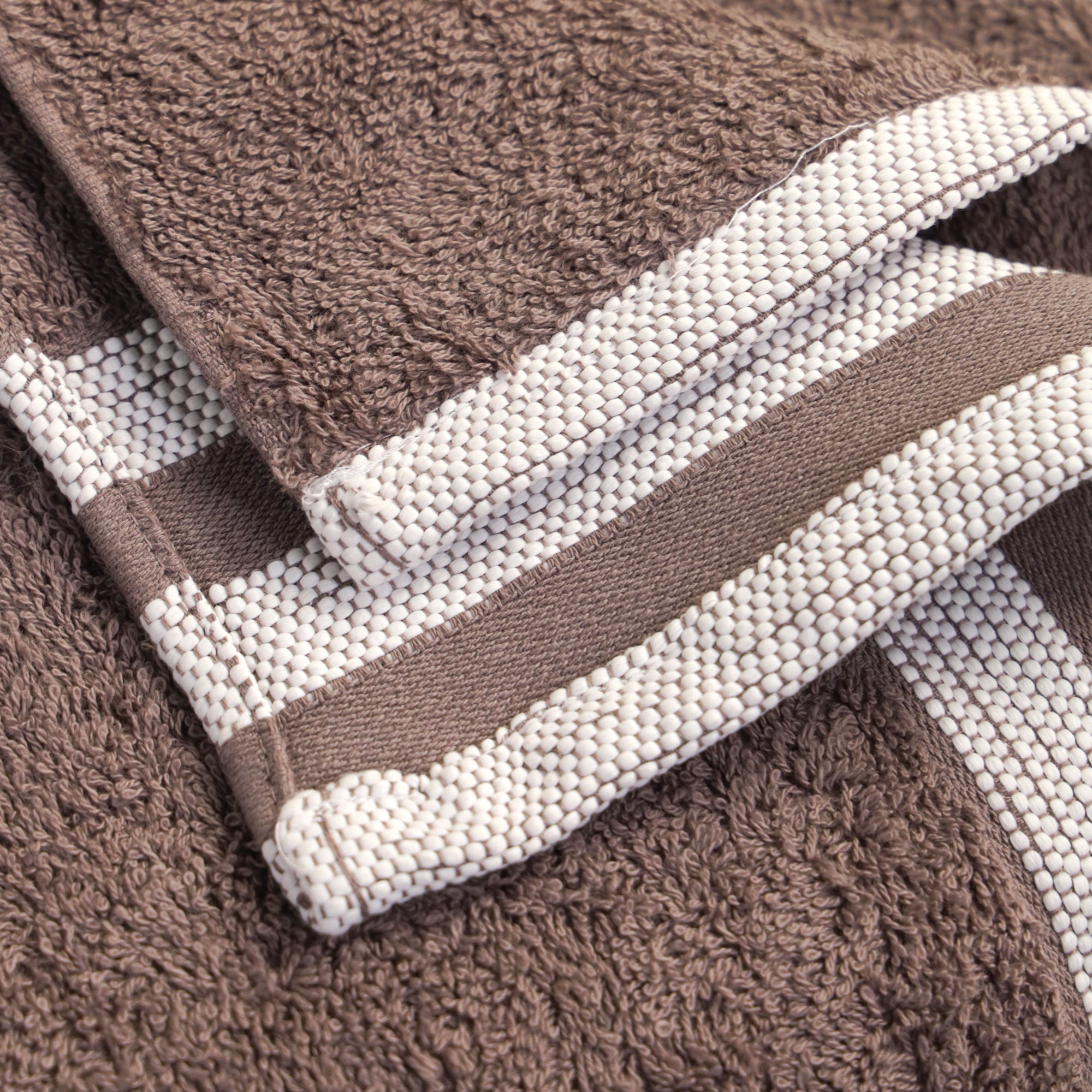 Lily Bath Towel Large 100% Cotton 550 GSM White Border Mushroom Long Pile