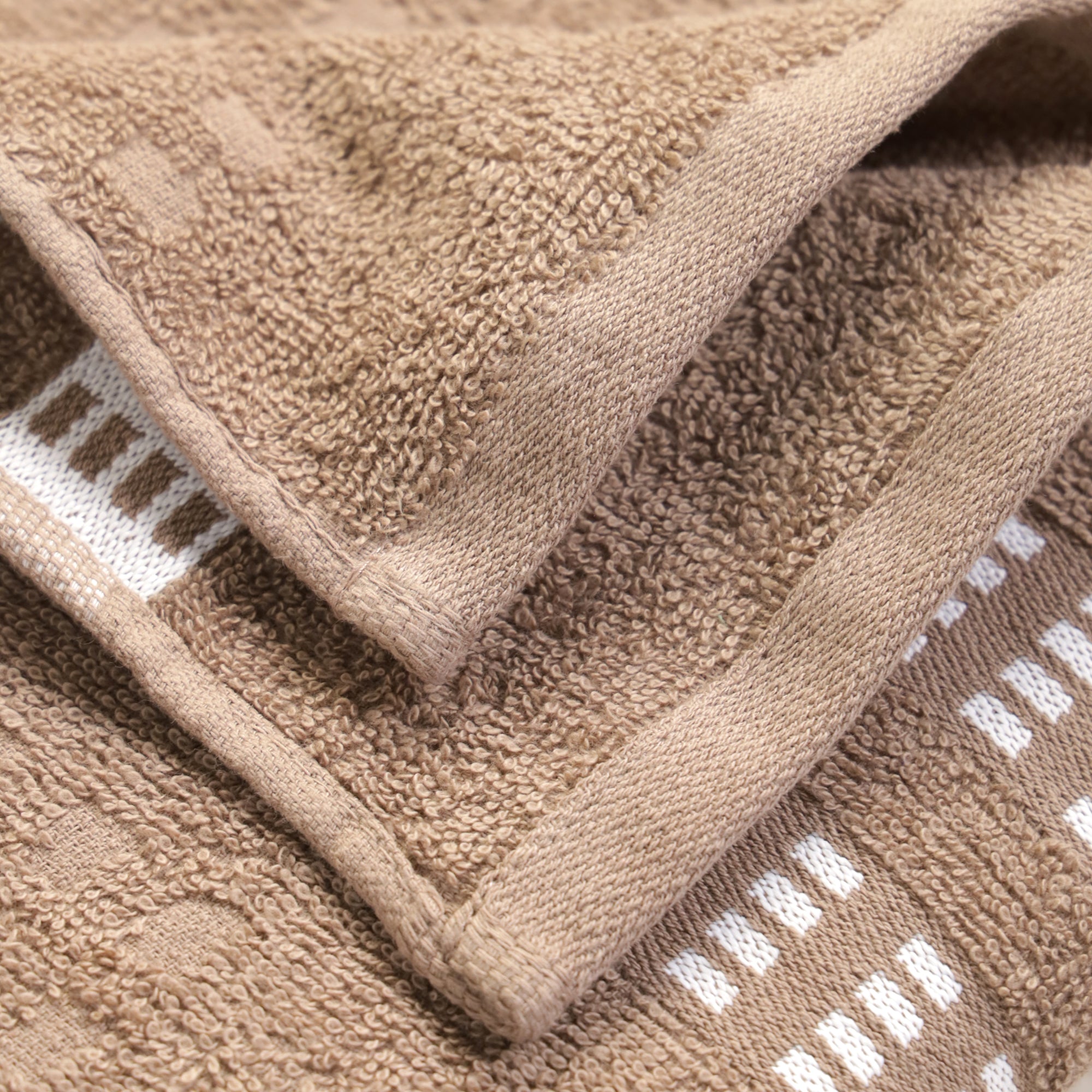 Lotus Hand Towel (Set of 2) 100% Cotton 365 GSM Sculpted Border Beige